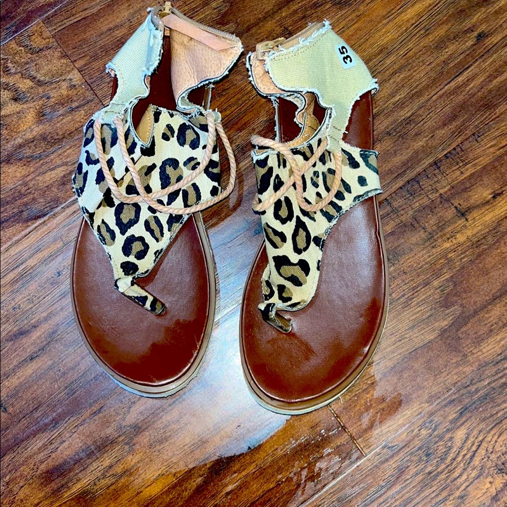 Brand New sandals